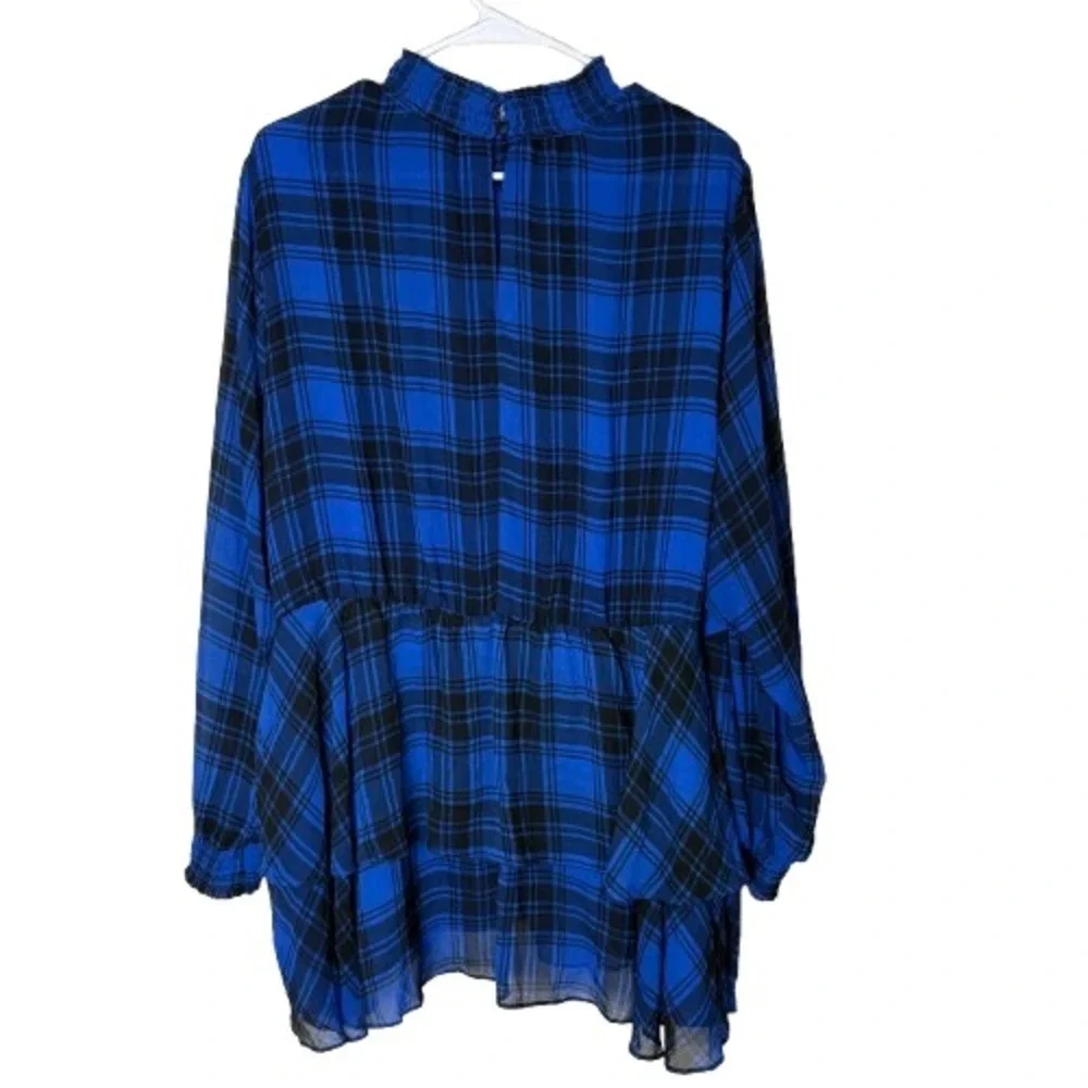 Torrid Tartan Plaid Crinkle Chiffon Smock Neck Ruffle Tiered Blouse Blue Size 4X - Picture 4 of 7